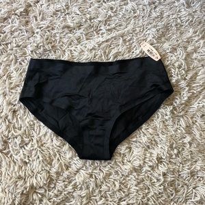 VS hip hugger underwear